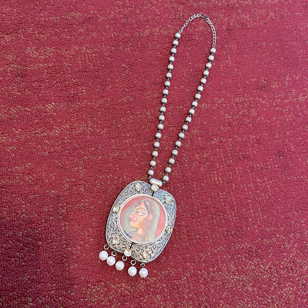 Silver Mutter Mala with Hand Painted women at the middle